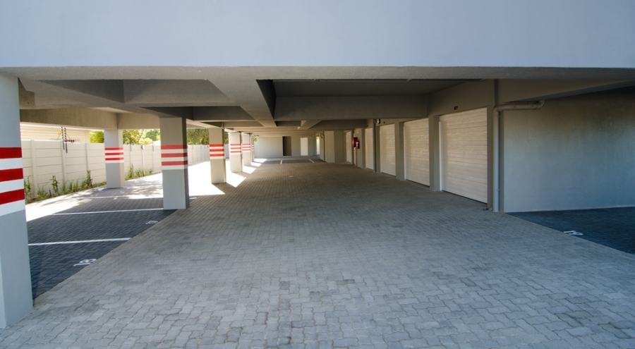 To Let 2 Bedroom Property for Rent in Beachfront Western Cape